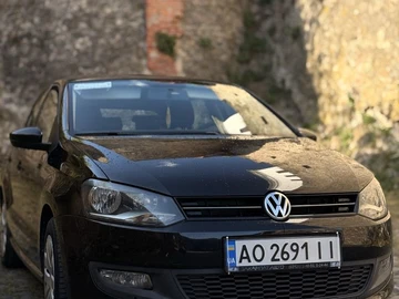 Авто Volkswagen Polo 2011 № 8732004