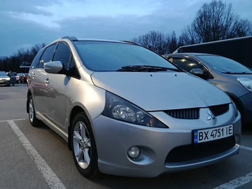 Авто Mitsubishi Grandis 2007 № 8732009