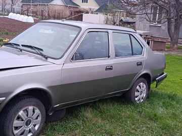 Авто Volvo 340-360 1987 № 8732103