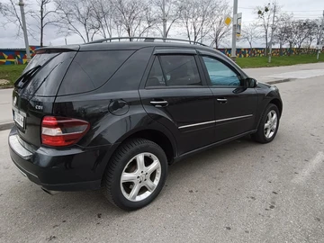 Авто Mercedes Ml Серия 2006 № 8732184