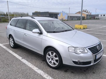 Авто Volkswagen Passat Variant 2008 № 8732197