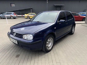 Авто Volkswagen Golf 2000 № 8732303