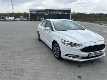 Авто Ford Fusion 2017 № 8732344