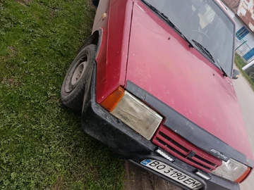 Авто ВАЗ 2109 1993 № 8732397