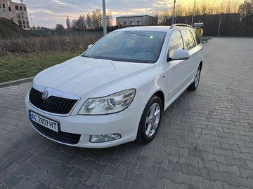 Авто Skoda Octavia 2009 № 8732410