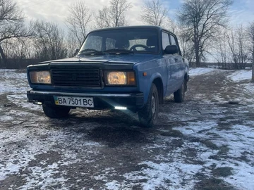Авто ВАЗ 2107 2002 № 8732515