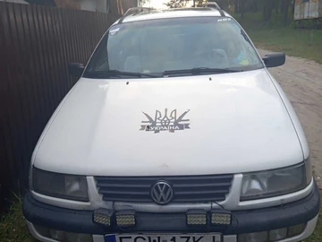 Авто Volkswagen Passat Hatchback 1995 № 8732517