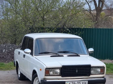 Авто ВАЗ 2105 1992 № 8732556