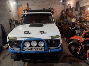Авто ВАЗ 2121 1983 № 8732607