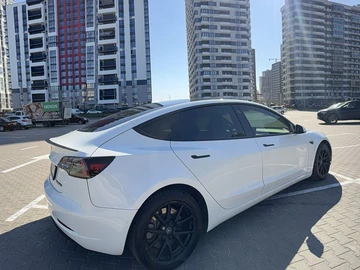 Авто Tesla Model 3 2020 № 8732627