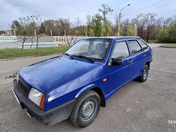 Авто ВАЗ 2109 1992 № 8732930