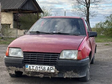 Авто Opel Kadett 1988 № 8733005