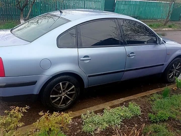 Авто Volkswagen Passat Sedan 1998 № 8733043
