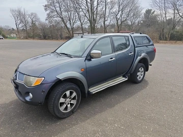 Авто Mitsubishi L 200 2007 № 8733048