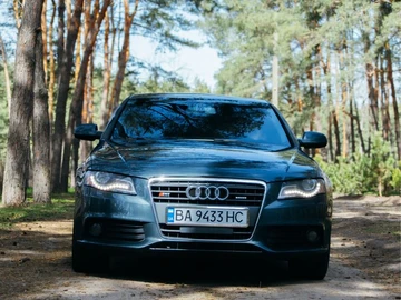 Авто Audi A4 2010 № 8733155