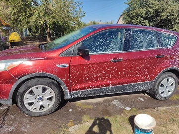 Авто Ford Escape 2016 № 8733236