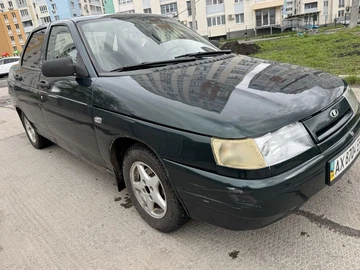 Авто ВАЗ 2110 2003 № 8733239