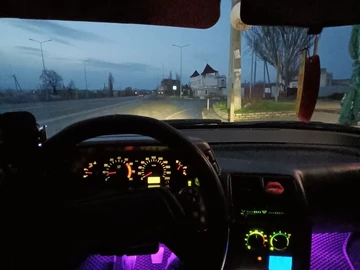 Авто ВАЗ 2112 2003 № 8733246