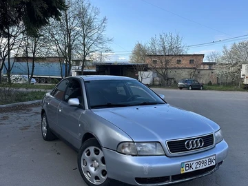 Авто Audi A4 1997 № 8733263