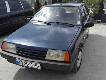 Авто ВАЗ 2109 1996 № 8733366