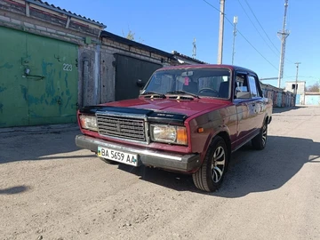 Авто ВАЗ 2107 2004 № 8733369