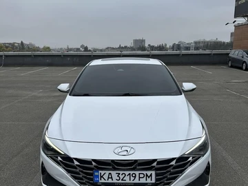 Авто Hyundai Elantra 2021 № 8733370