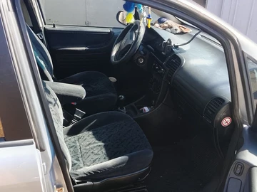Авто Opel Zafira 2003 № 8733391