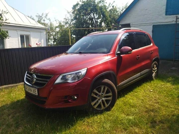 Авто Volkswagen Tiguan 2010 № 8733399