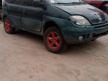 Авто Renault Scenic Ii 2000 № 8733565