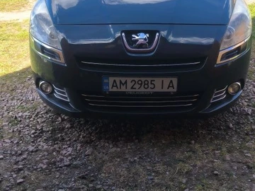 Авто Peugeot 5008 2011 № 8733631