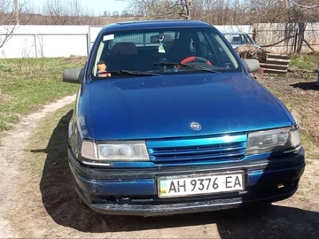Авто Opel Vectra 1992 № 8733815