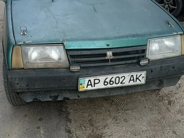 Авто ВАЗ 2109 1996 № 8733940