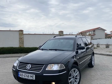 Авто Volkswagen Passat Variant 2002 № 8733954