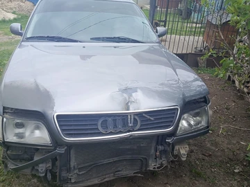 Авто Audi A6 1995 № 8733955