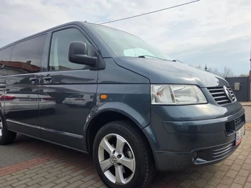 Авто Volkswagen Transporter 2007 № 8734194