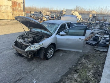 Авто Toyota Camry 2012 № 8734423