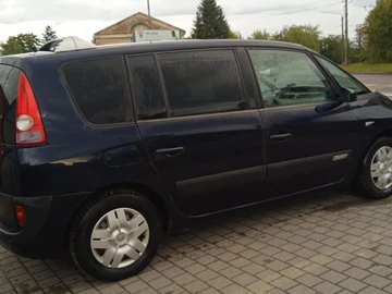 Авто Renault 4 2003 № 8734440