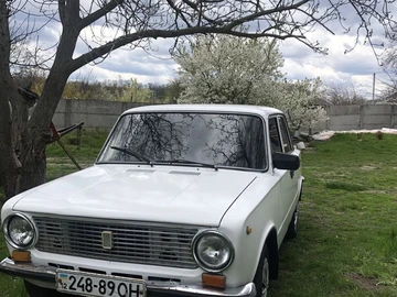 Авто ВАЗ 2101 1987 № 8734445