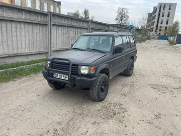 Авто Mitsubishi Pajero 1997 № 8734526
