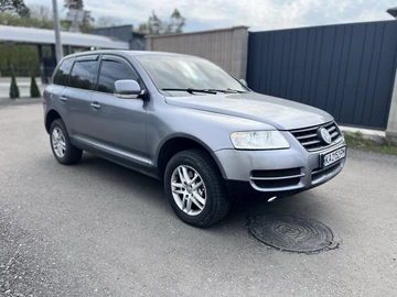 Авто Volkswagen Touareg 2003 № 8734546