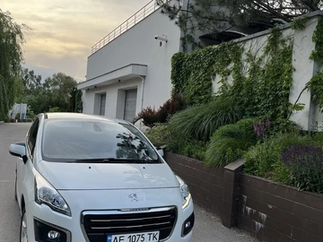 Авто Peugeot 3008 2013 № 8734565