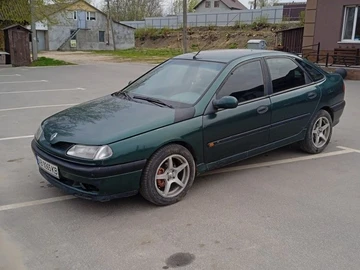 Авто Renault Laguna 1995 № 8734636
