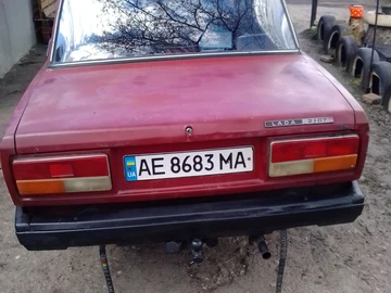 Авто ВАЗ 2107 1989 № 8734726