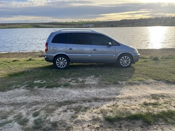 Авто Opel Zafira 2005 № 8734779