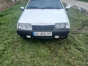 Авто ВАЗ 21099 1993 № 8734837