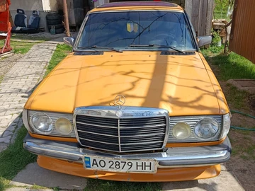 Авто Mercedes 240 1982 № 8734950