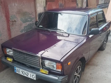 Авто ВАЗ 2107 1999 № 8734955