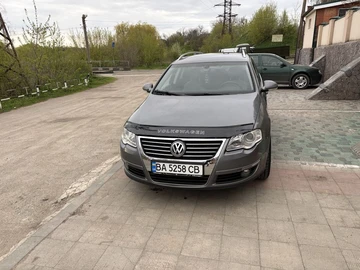 Авто Volkswagen Passat Variant 2007 № 8735016
