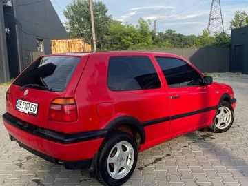 Авто Volkswagen Golf 1992 № 8735191