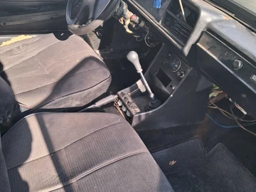 Авто ВАЗ 2107 2002 № 8735197